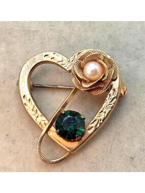 Vintage Gold Tone Heart Brooch With Pearl Rose & Green Rhinestone Accent